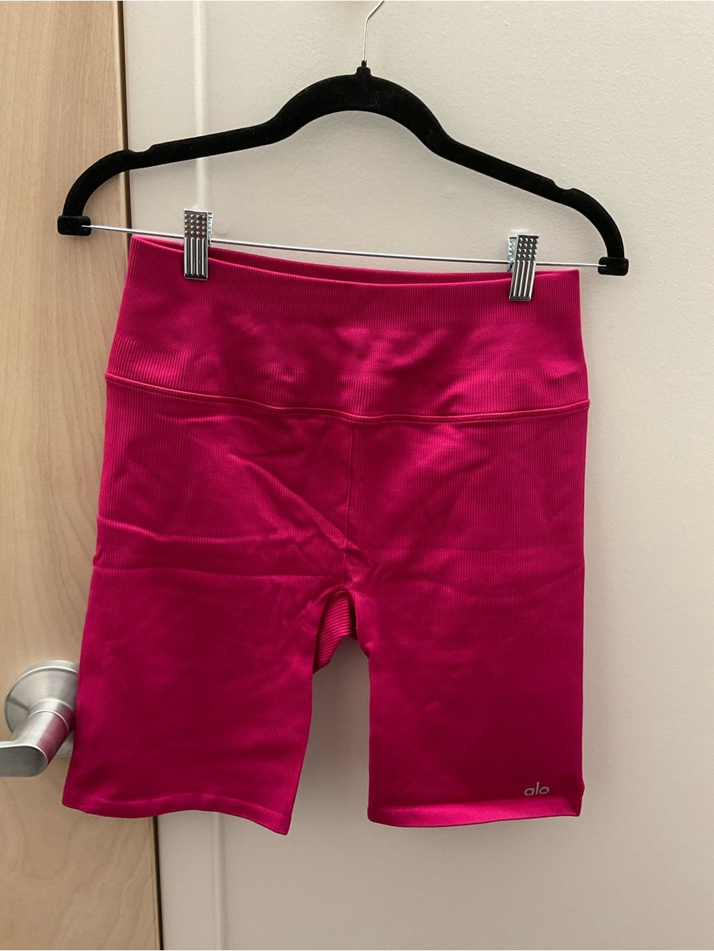 Alo Yoga Ribbed Workout Set - Picture 4 of 5